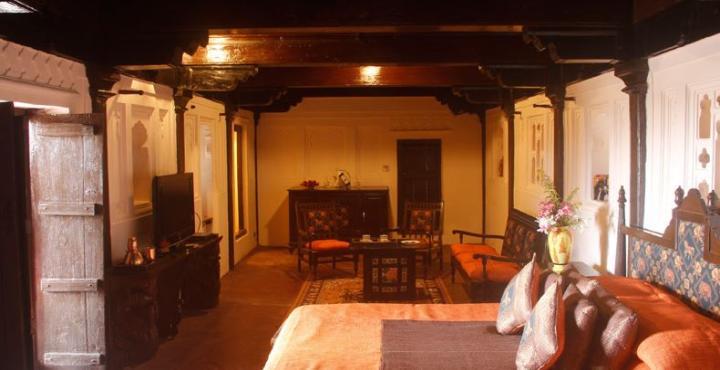 Fort Jadhavgadh -A Gadh Heritage Hotel Sasvad Exterior foto